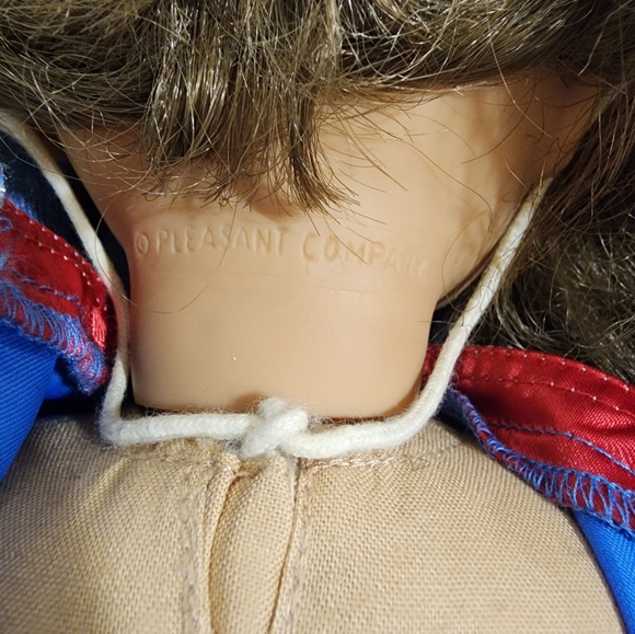 American Girl Molly Miss Victory Doll - Picture 5 of 7